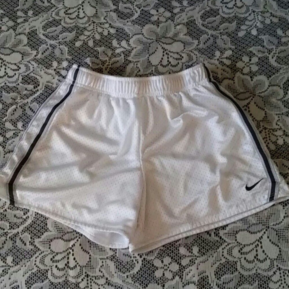 Nike Dri-Fit shorts size large